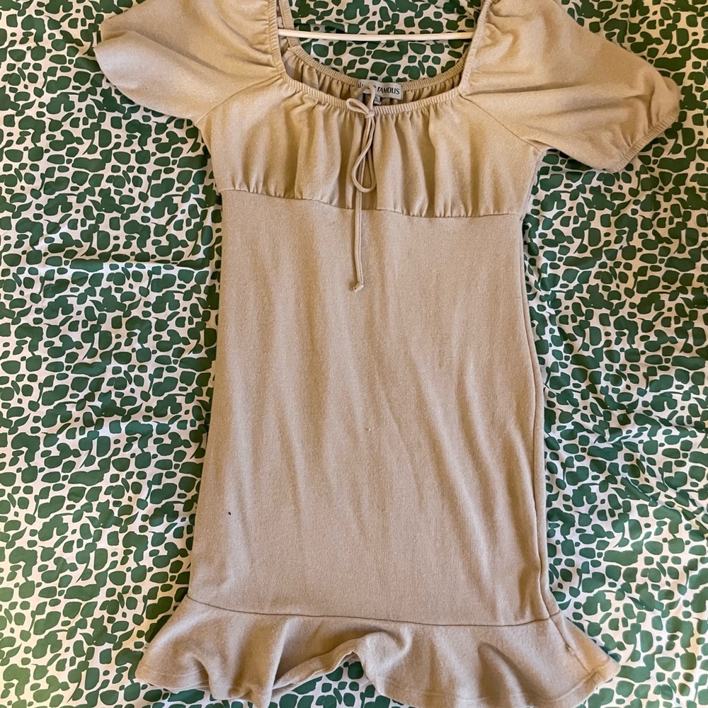 Cream knit cotton mini dress. Perfect for a date or going out. Can fit L/XL